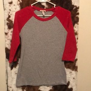Woman’s medium baseball t